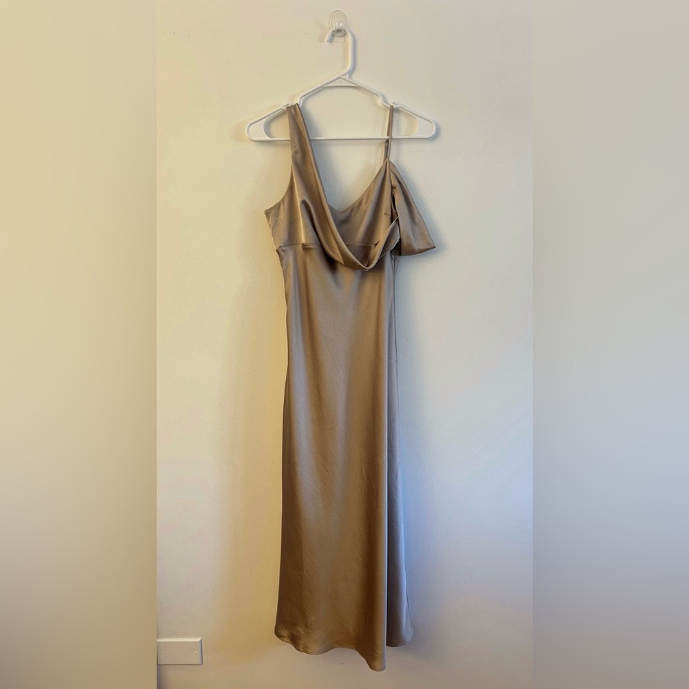 Elegant Aritzia Wilfred Women's Dress size 2